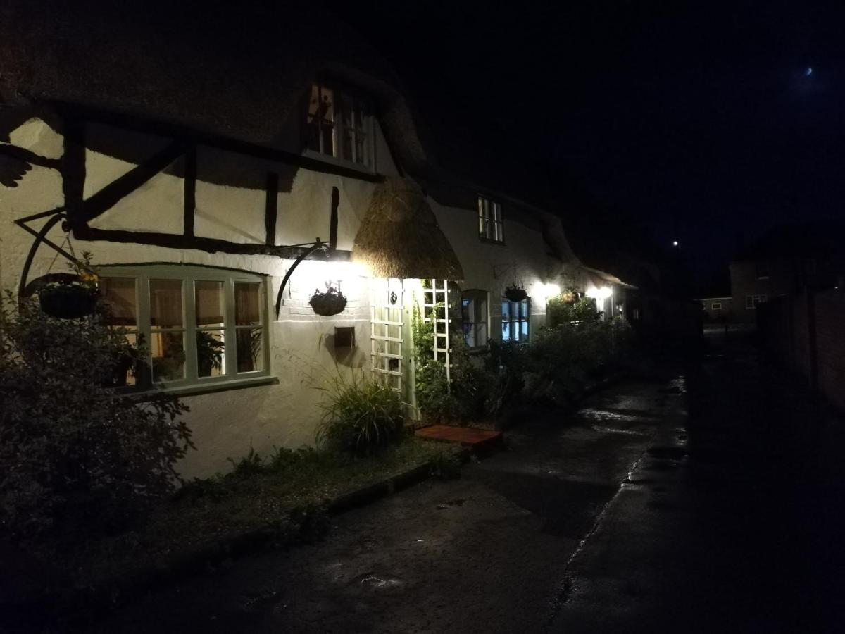 Michaelmas Cottage Upavon Экстерьер фото
